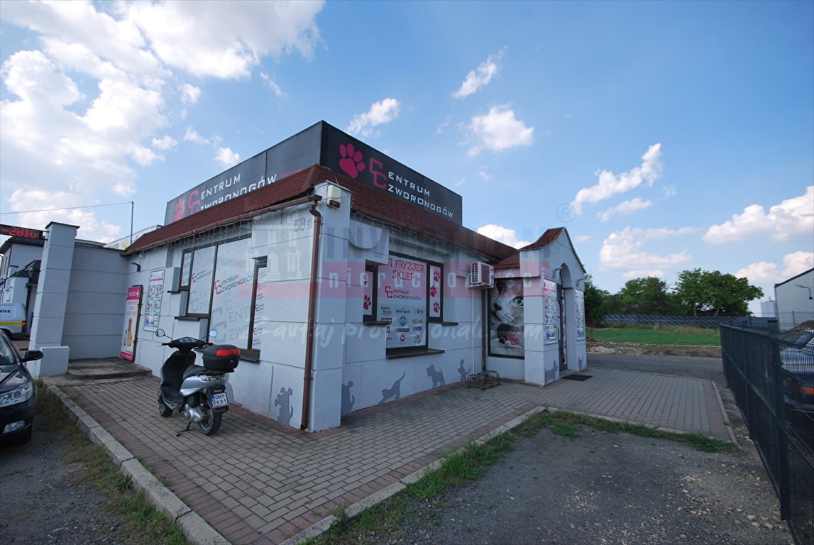 Sprzedam lokal użytkowy 120 m² z najemcą w Opolu Opole, Nowa Wieś Królewska  120m2 Foto 1