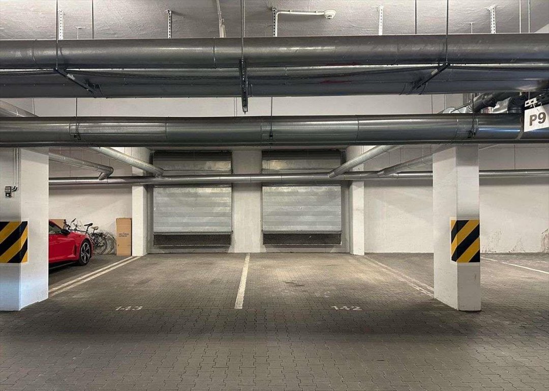 Garaż na wynajem Poznań, Grunwald, ul. Stanisława Wyspiańskiego  20m2 Foto 2