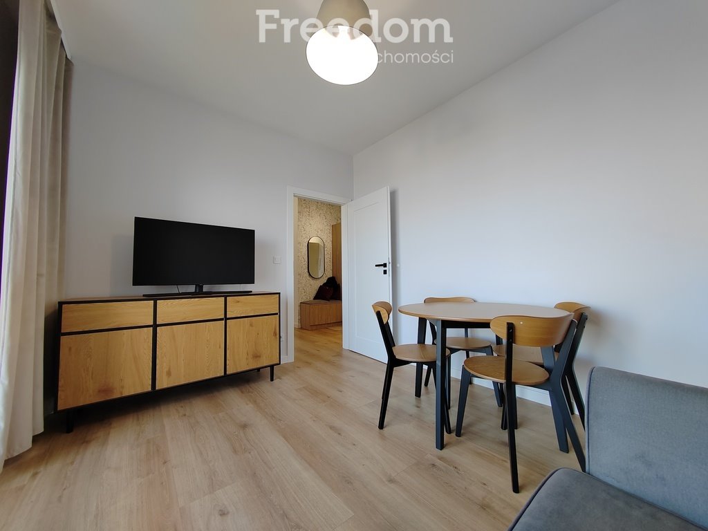 Mieszkanie trzypokojowe na wynajem Olsztyn, Wincentego Pstrowskiego  50m2 Foto 2