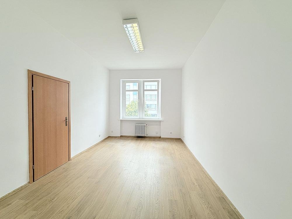 Atrakcyjne biuro 18 m² w sercu Jeżyc, ul. Mickiewicza Poznań, Jeżyce, Mickiewicza  18m2 Foto 1