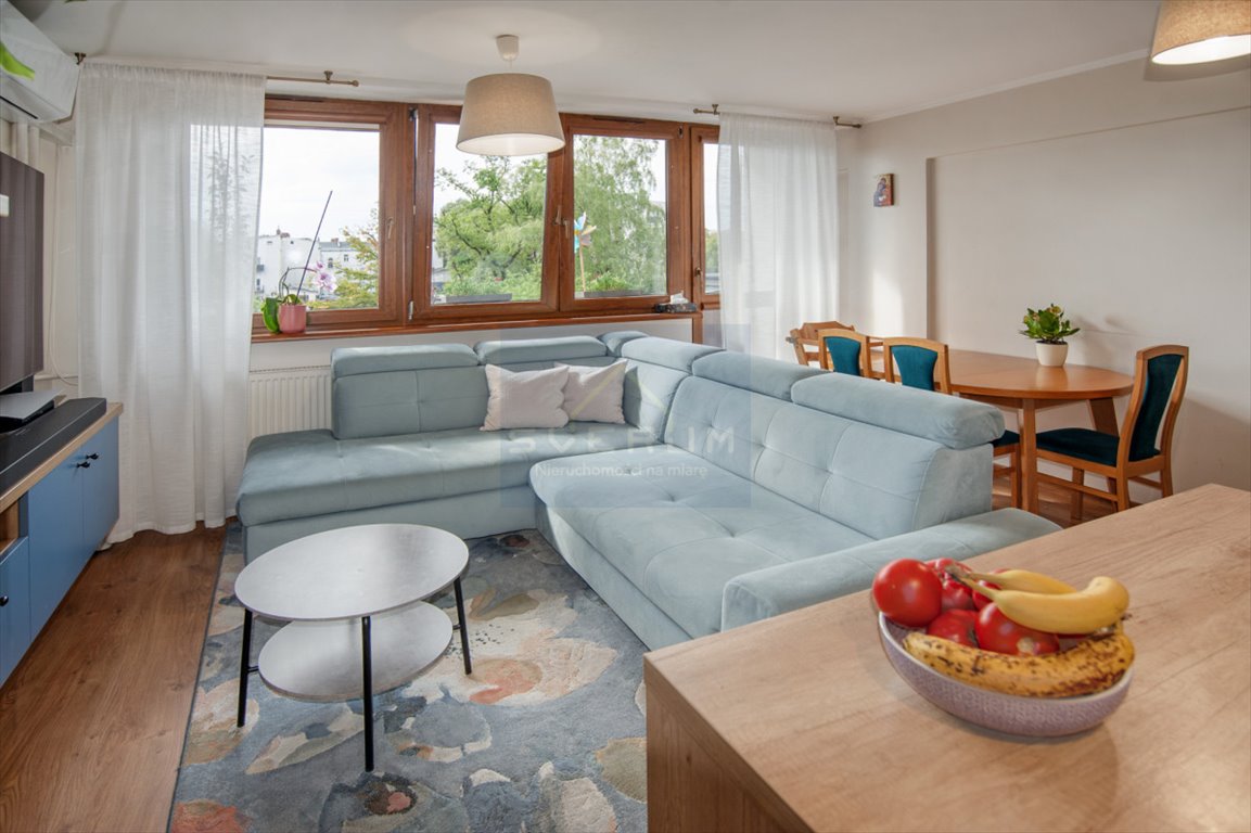 Mieszkanie czteropokojowe  na sprzedaż Częstochowa, Śródmieście  66m2 Foto 1