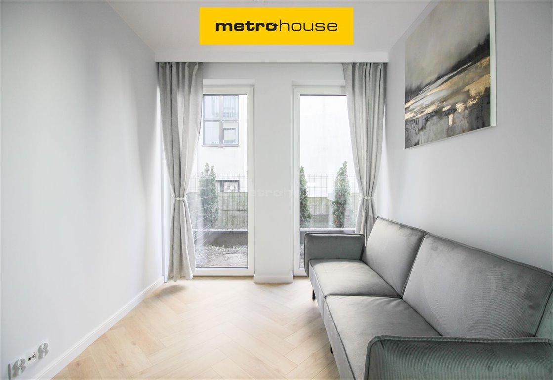 Mieszkanie dwupokojowe na sprzedaż Pabianice, Centrum, Skłodowskiej-Curie  34m2 Foto 1