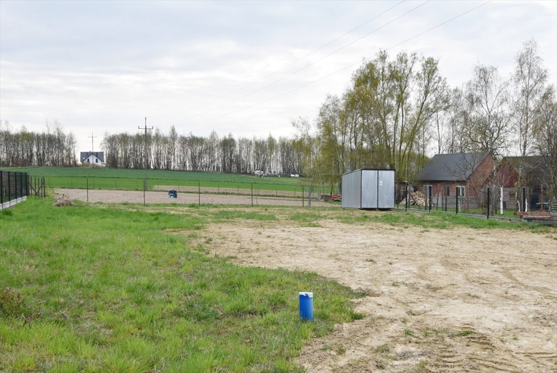Widokowa działka budowlana z pozwoleniem na dom (8,27 ar) z mediami Wola Rafałowska  8m2 Foto 1