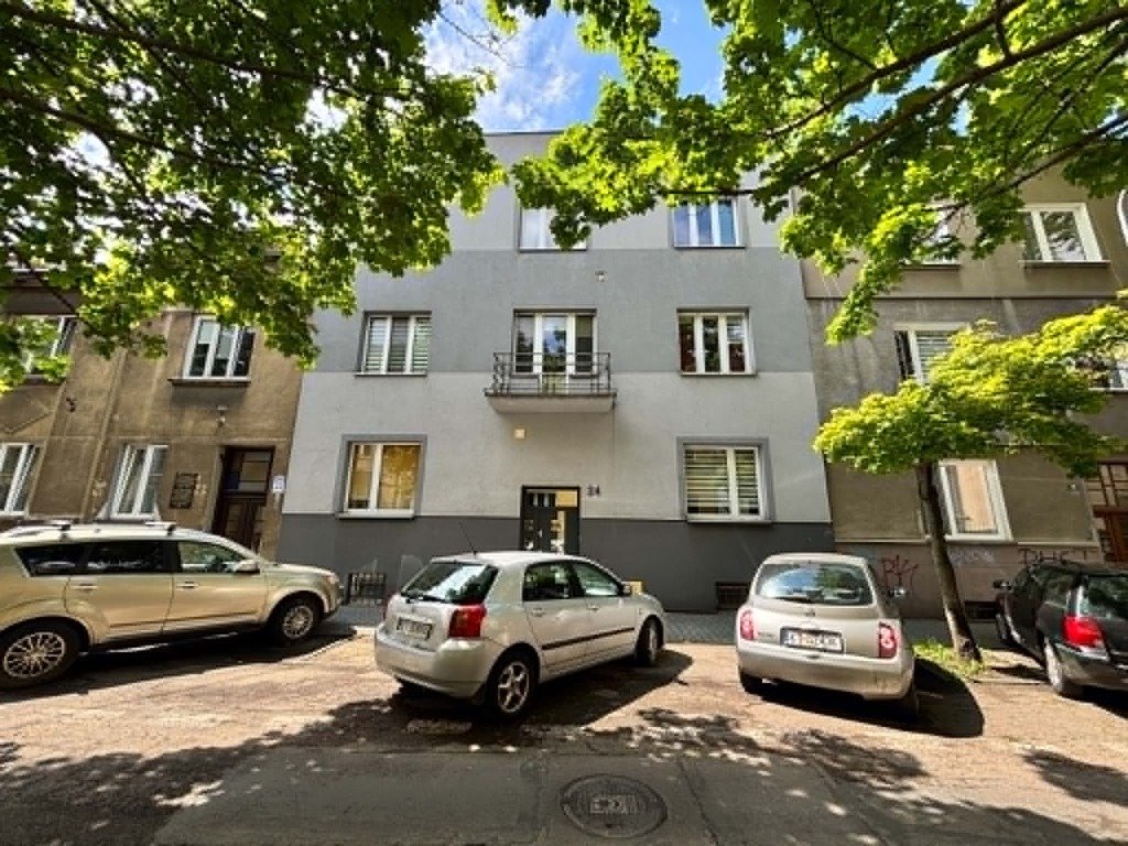 Do sprzedania klimatyczne mieszkanie 45,6 m² z prywatnym ogródkiem i dużą piwnicą Tarnów, Szymona Starowolskiego  46m2 Foto 1