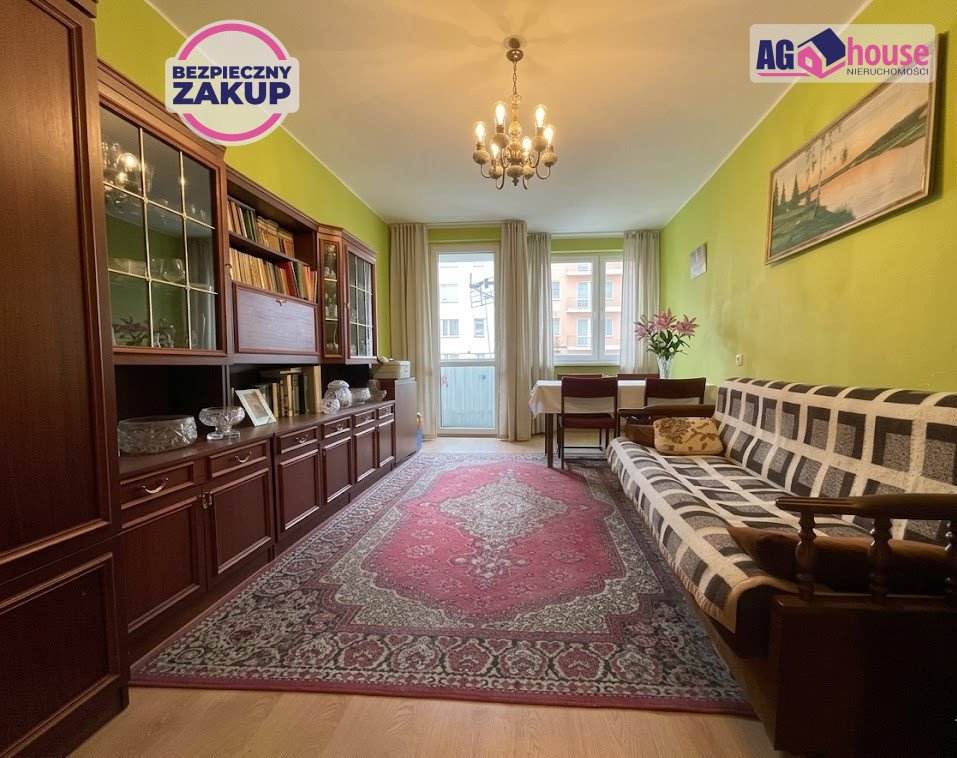 Tczew, 42m² do remontu z balkonem i piwnicą Tczew, Al. Zwycięstwa  43m2 Foto 1