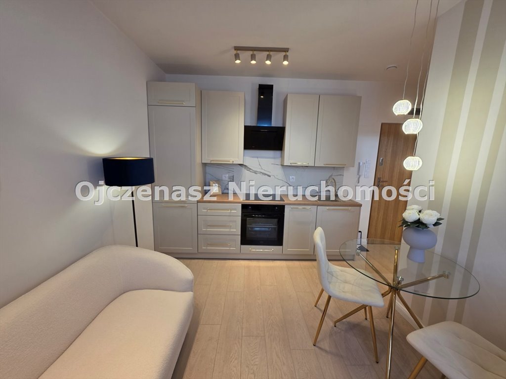 Przestronne 26 m² po remoncie, umeblowane, gotowe do wprowadzenia Bydgoszcz, Jachcice  26m2 Foto 1