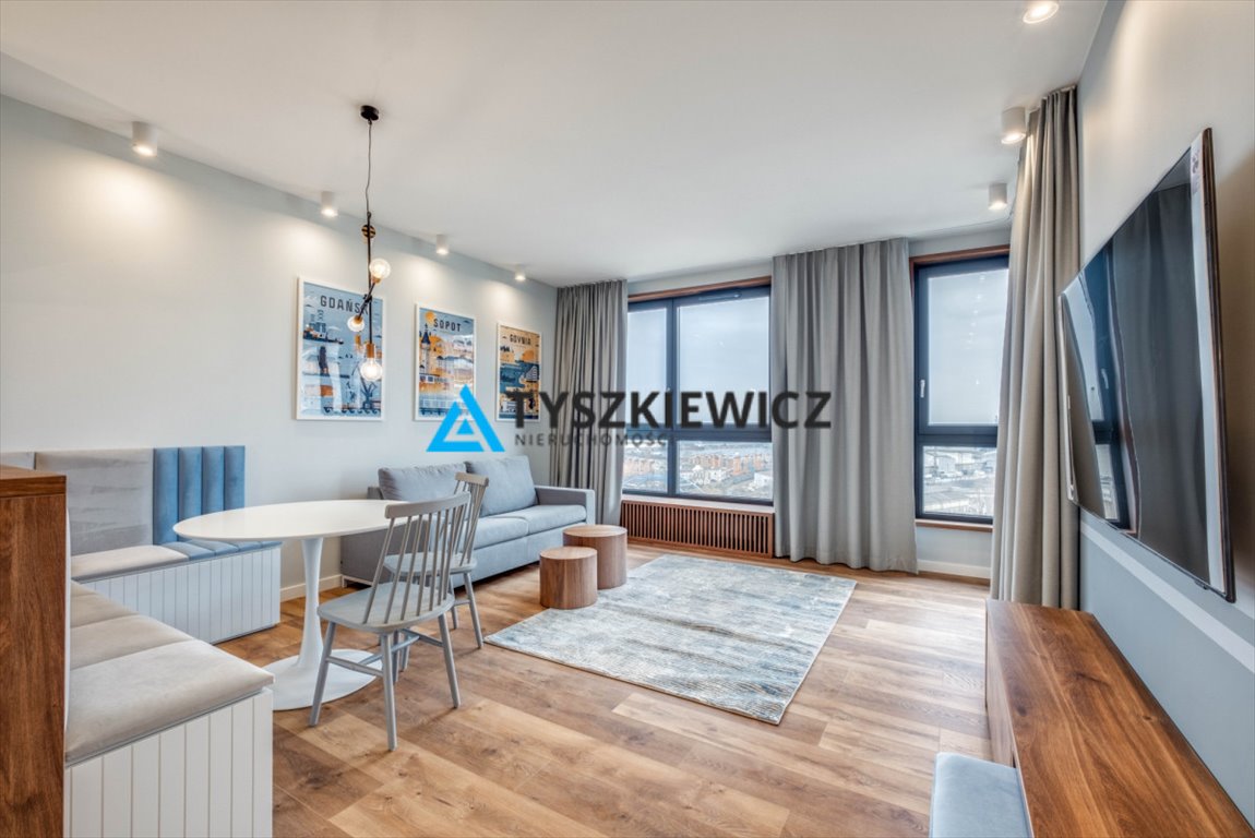 Widok na port, luksusowe osiedle, 47 m2, Gdynia Gdynia, Śródmieście, Węglowa  47m2 Foto 1