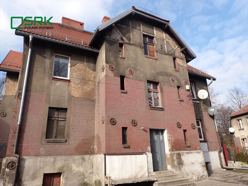 Mieszkanie dwupokojowe na sprzedaż Bytom, Plac Na Bobrku 5  53m2 Foto 1