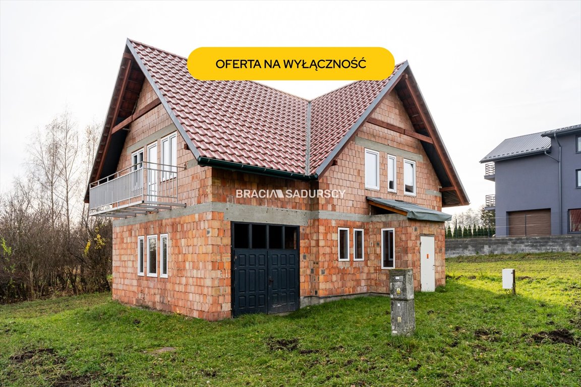 Dom w Krzeszowicach z dużym potencjałem i 12 arów działki Krzeszowice, Żbicka  191m2 Foto 1