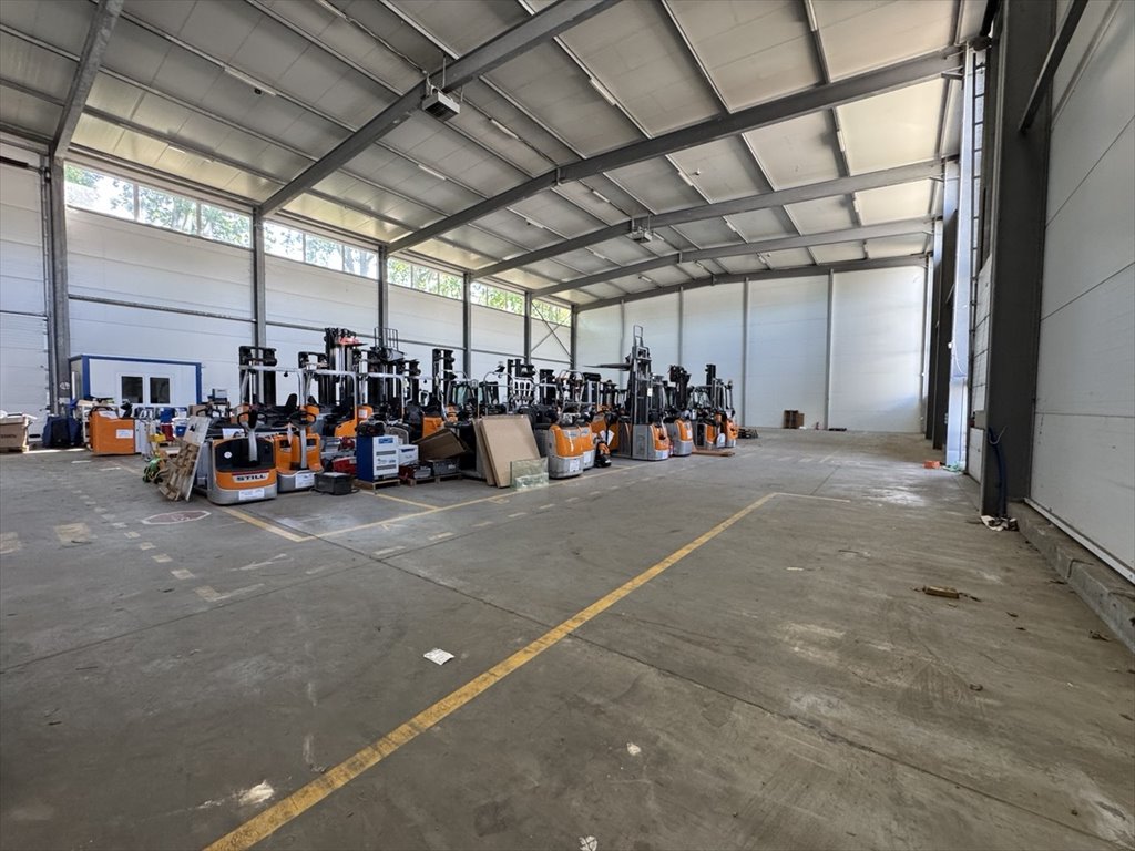 Magazyn 600 m² z rampą i bramą poziom 0 w Ursynowie Warszawa, Ursynów, Grabów, Puławska  600m2 Foto 1