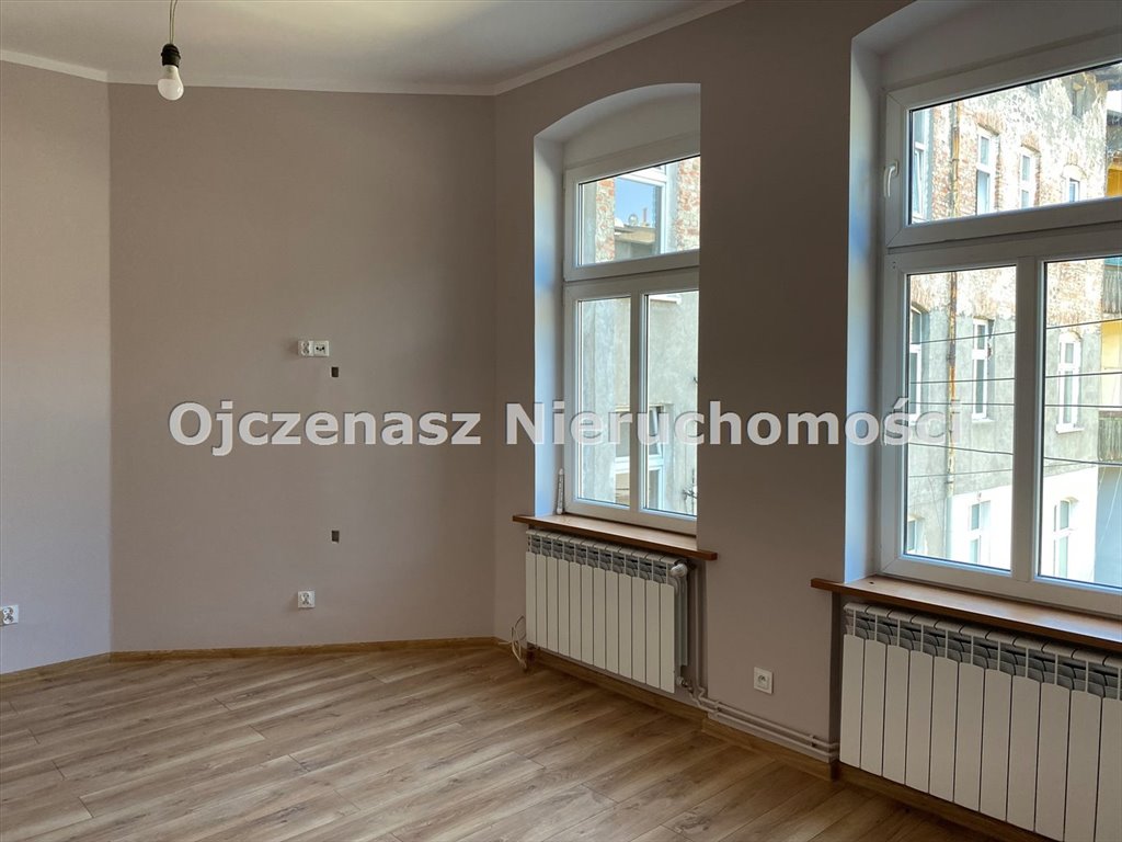 Mieszkanie dwupokojowe na sprzedaż Bydgoszcz, Centrum  50m2 Foto 2