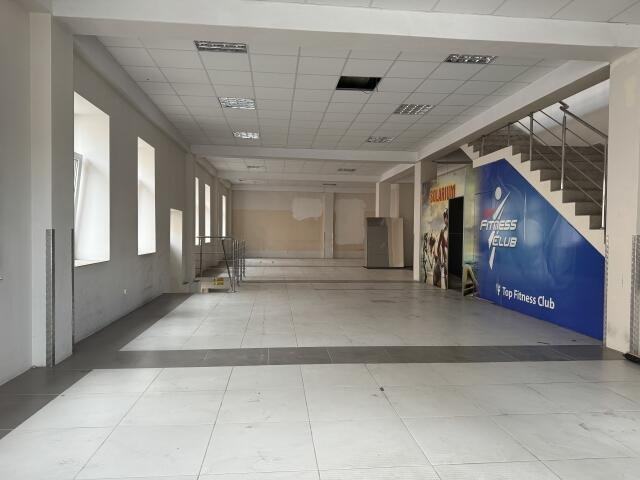 Lokal użytkowy na wynajem Zambrów, pl. Sikorskiego  606m2 Foto 5