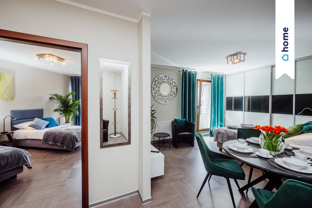 Mieszkanie dwupokojowe na sprzedaż Jelenia Góra, 1 Maja  56m2 Foto 1