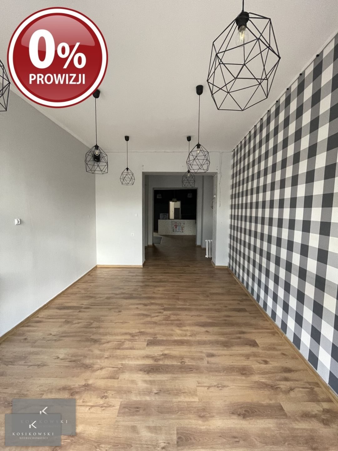 Na sprzedaż przestronny lokal 75 m² w centrum Namysłowa Namysłów, Rynek  75m2 Foto 1