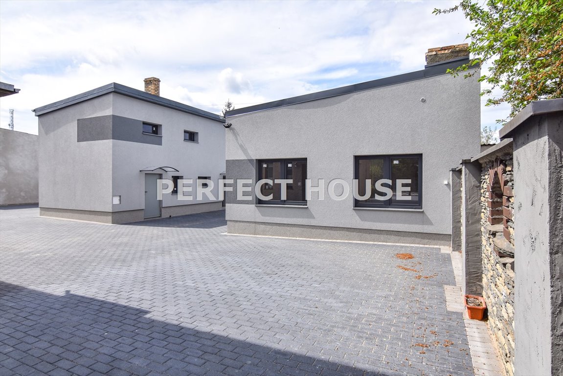 Magazyn z biurem i mieszkaniem, Dopiewo - 570 m2. Dopiewo  570m2 Foto 1