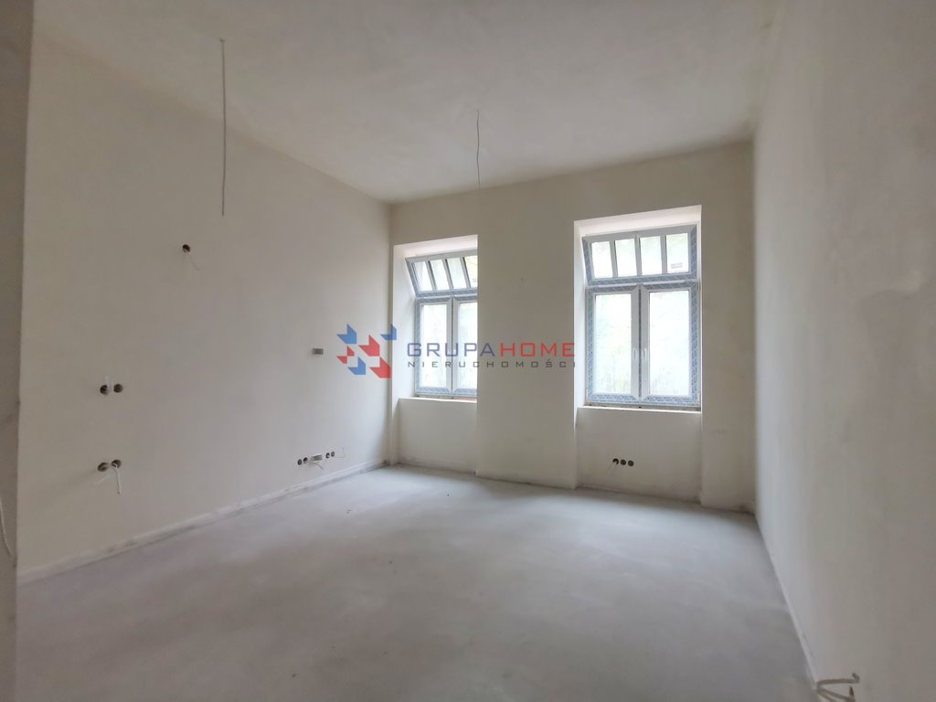 Sprzedam mieszkanie 22,38 m² w Milanówku z wysokimi 3,2 m sufitami Milanówek, Grudowska  22m2 Foto 1