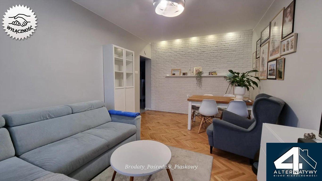 Mieszkanie trzypokojowe na sprzedaż Łęczyca, Zachodnia 6  61m2 Foto 1