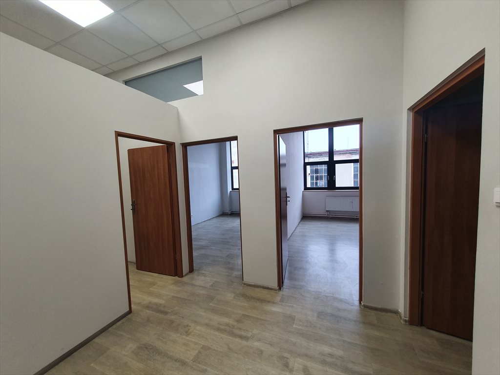 Lokal użytkowy na wynajem Łódź, Górna, Piotrkowska 276c  86m2 Foto 1