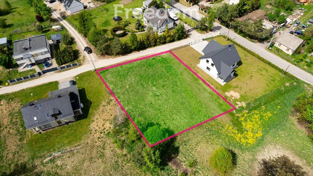 Do sprzedania działka budowlana 1379 m² z mediami w Kłodawie Kłodawa, Słoneczna  1 379m2 Foto 1