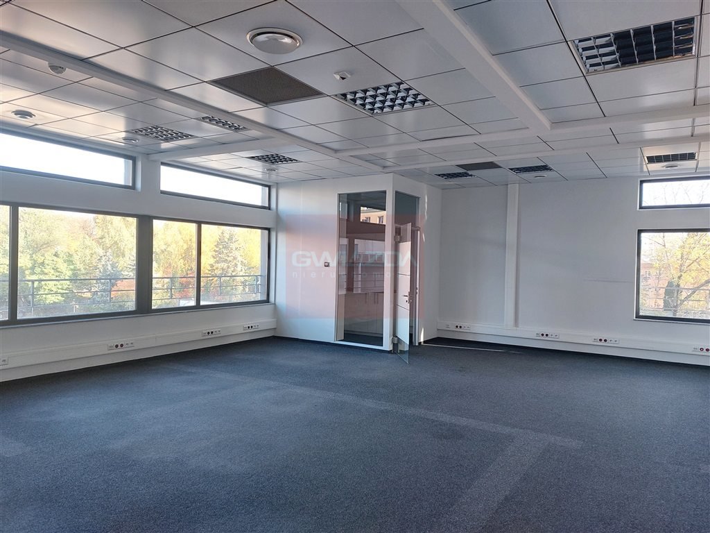 Nowoczesny lokal biurowy 69 m2 w Woli z klimatyzacją Warszawa, Wola, Młynów  69m2 Foto 1