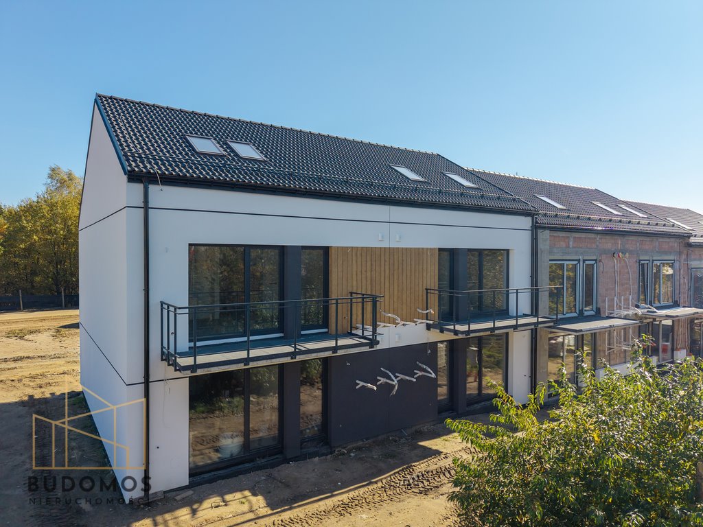 Mieszkanie trzypokojowe na sprzedaż Tarnów  57m2 Foto 1