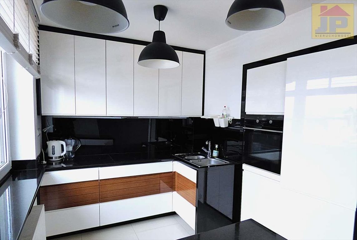 Mieszkanie dwupokojowe na sprzedaż Kluczbork  45m2 Foto 1