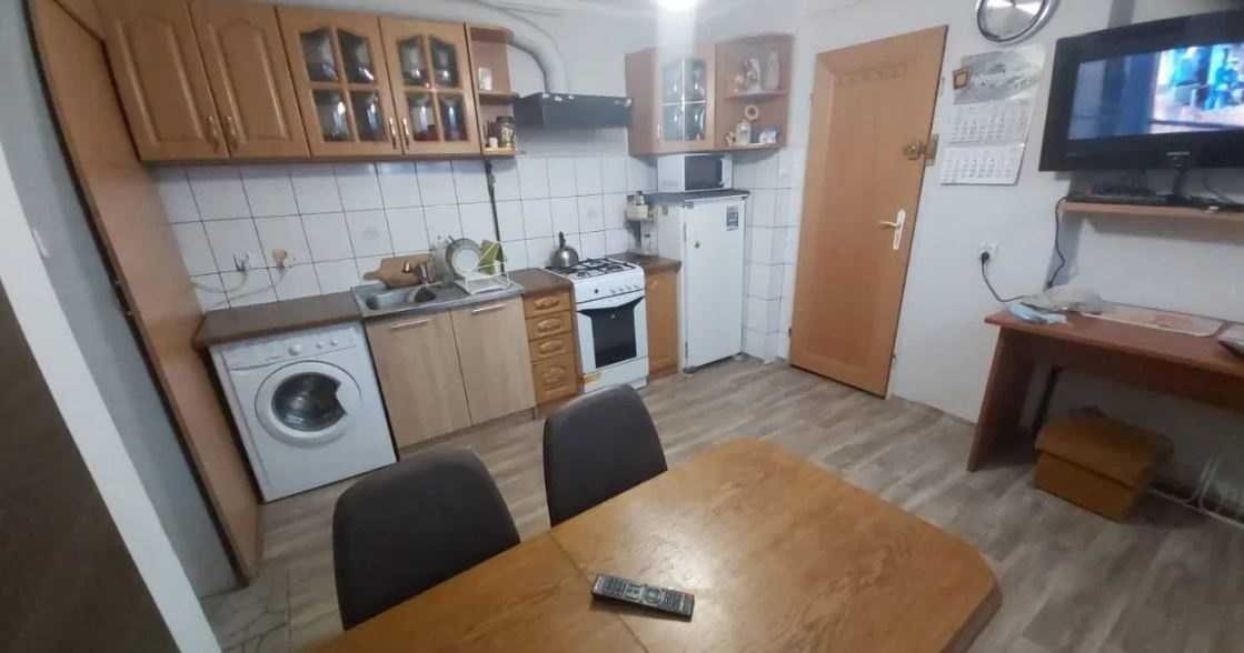 Mieszkanie czteropokojowe  na sprzedaż Legnica  101m2 Foto 2