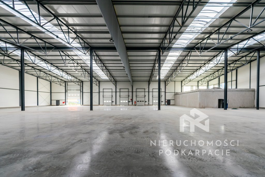 Magazyn na wynajem Rzeszów  2 660m2 Foto 1