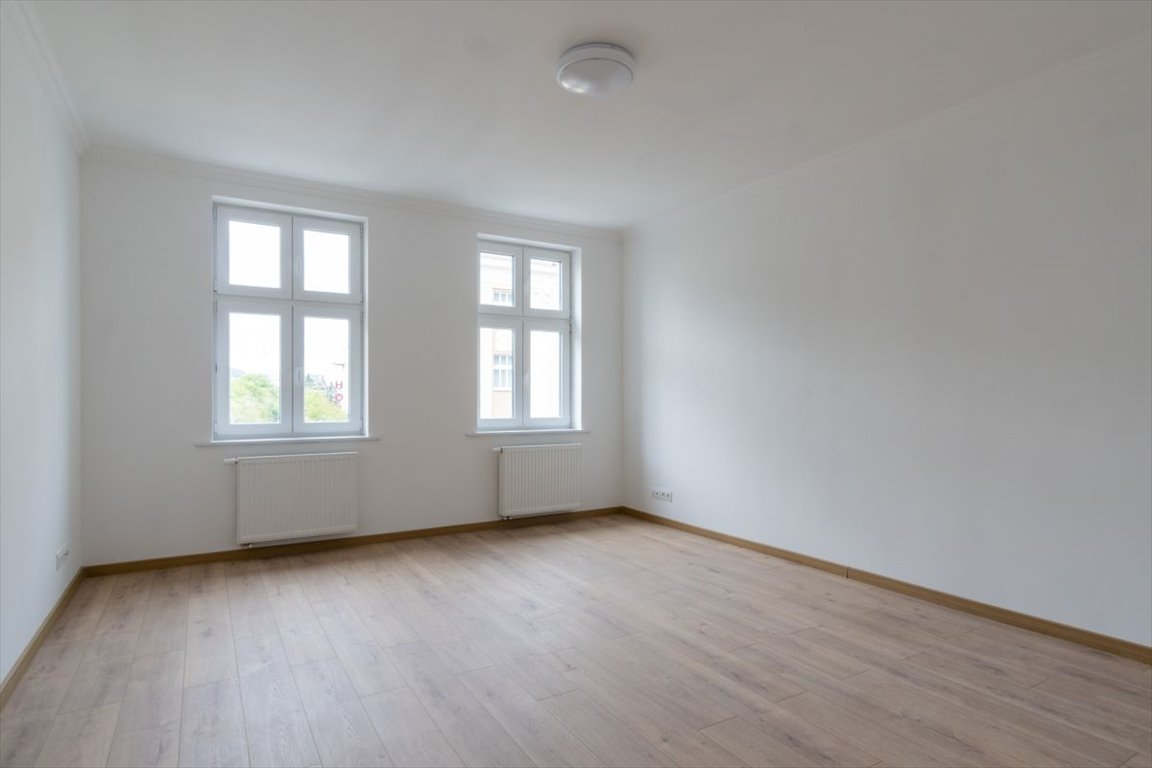 Kawalerka 42,2 m² w centrum Gdyni, pełne wyposażenie Gdynia, Śródmieście, Kaszubski  42m2 Foto 1