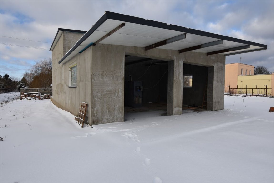 Lokal użytkowy na wynajem Dłutów, Pabianicka  130m2 Foto 1