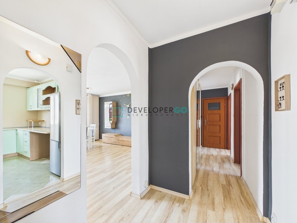 Na sprzedaż przestronne 4-pokojowe mieszkanie 71,5 m² w Ełku Ełk, gen. Bora-Komorowskiego  72m2 Foto 1