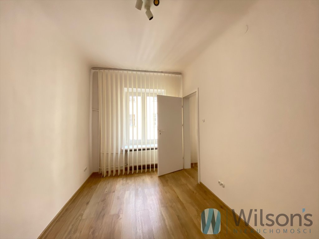 Biuro 60 m2 w odrestaurowanej kamienicy Wilcza, Śródmieście Warszawa, Śródmieście, Wilcza  60m2 Foto 1