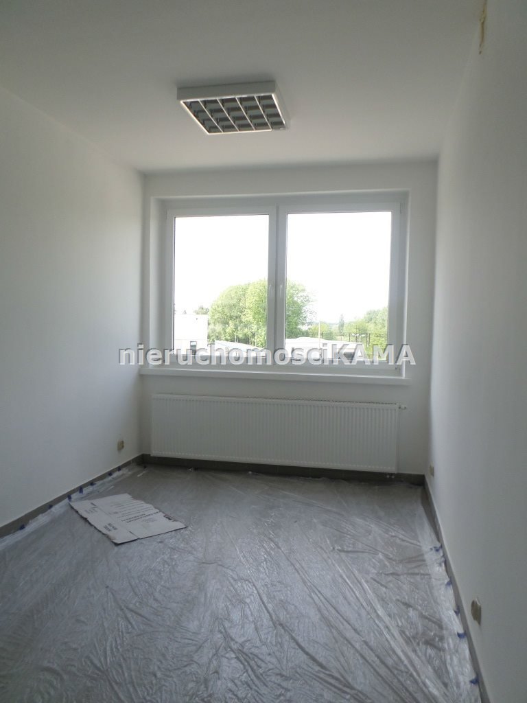 Nowoczesny lokal biurowy 20 m2 z parkingiem i monitoringiem Bielsko-Biała  20m2 Foto 1