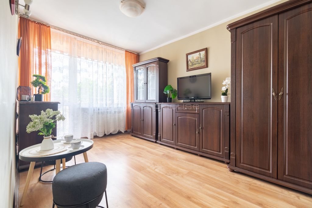 Mieszkanie trzypokojowe na sprzedaż Ruda Śląska, Kolista  47m2 Foto 1