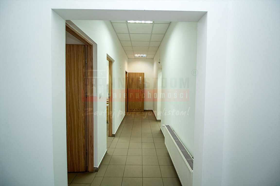 Nowoczesny lokal biurowy 160 m2 z klimatyzacją i parkingiem Opole, Zakrzów  160m2 Foto 1