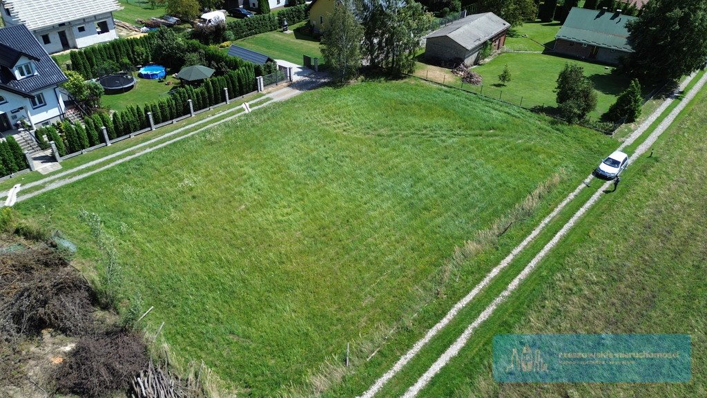 Działka budowlana na sprzedaż Boguchwała  1 700m2 Foto 1