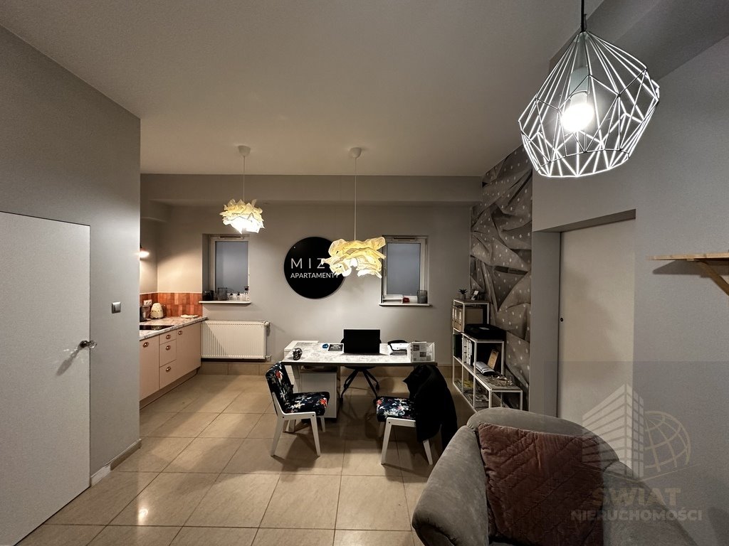 Lokal usługowy 47 m2 w centrum Kołobrzegu z witryną Kołobrzeg  47m2 Foto 1