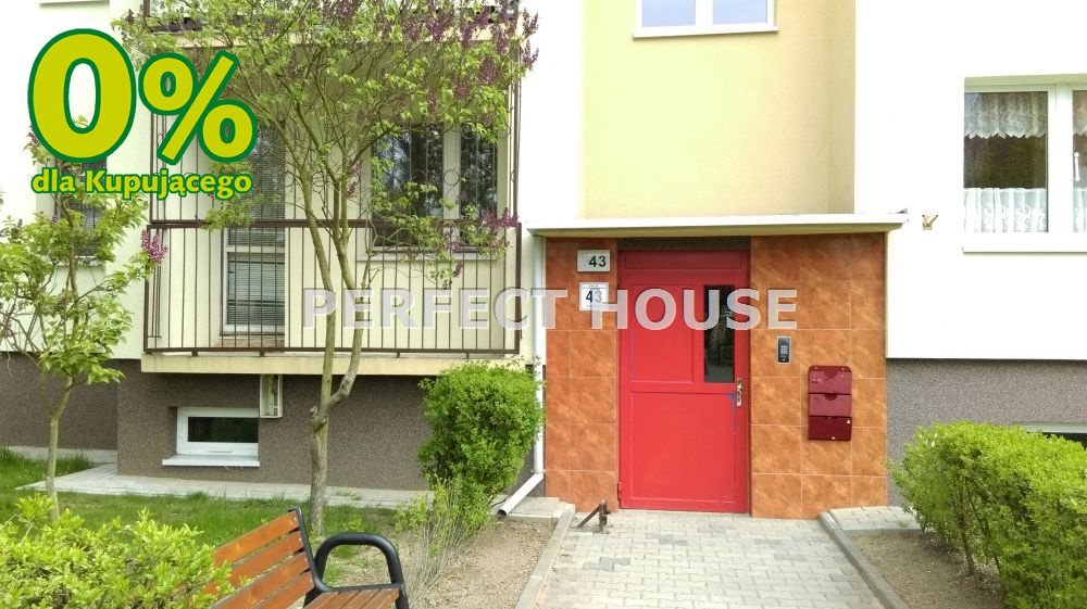 Lokal użytkowy 54,61 m2 z piwnicą, parking, blisko centrum Lubin  55m2 Foto 1