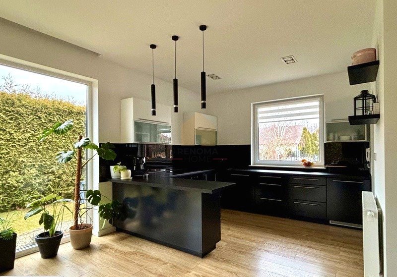 Komfortowy dom 134 m² z garażem, ogród, gotowy do zamieszkania Płoty  114m2 Foto 1