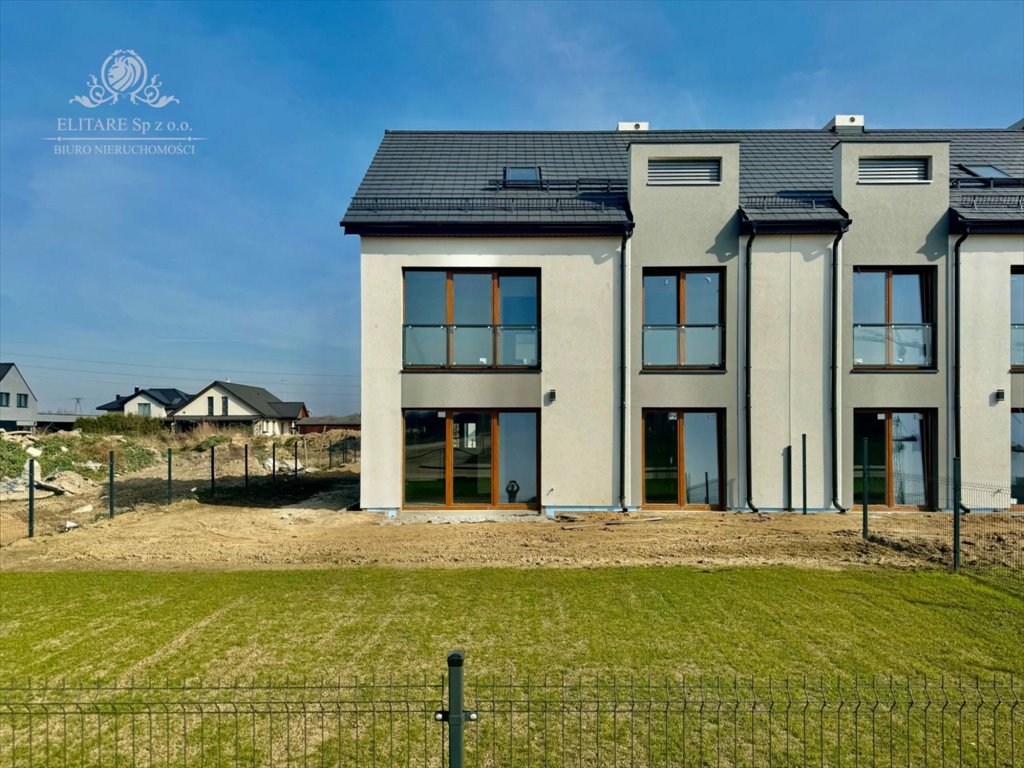 Dom szeregowy 130m2 z ogrodem i garażem w Kątach Wrocławskich Kąty Wrocławskie, Kąty Wrocławskie  130m2 Foto 1