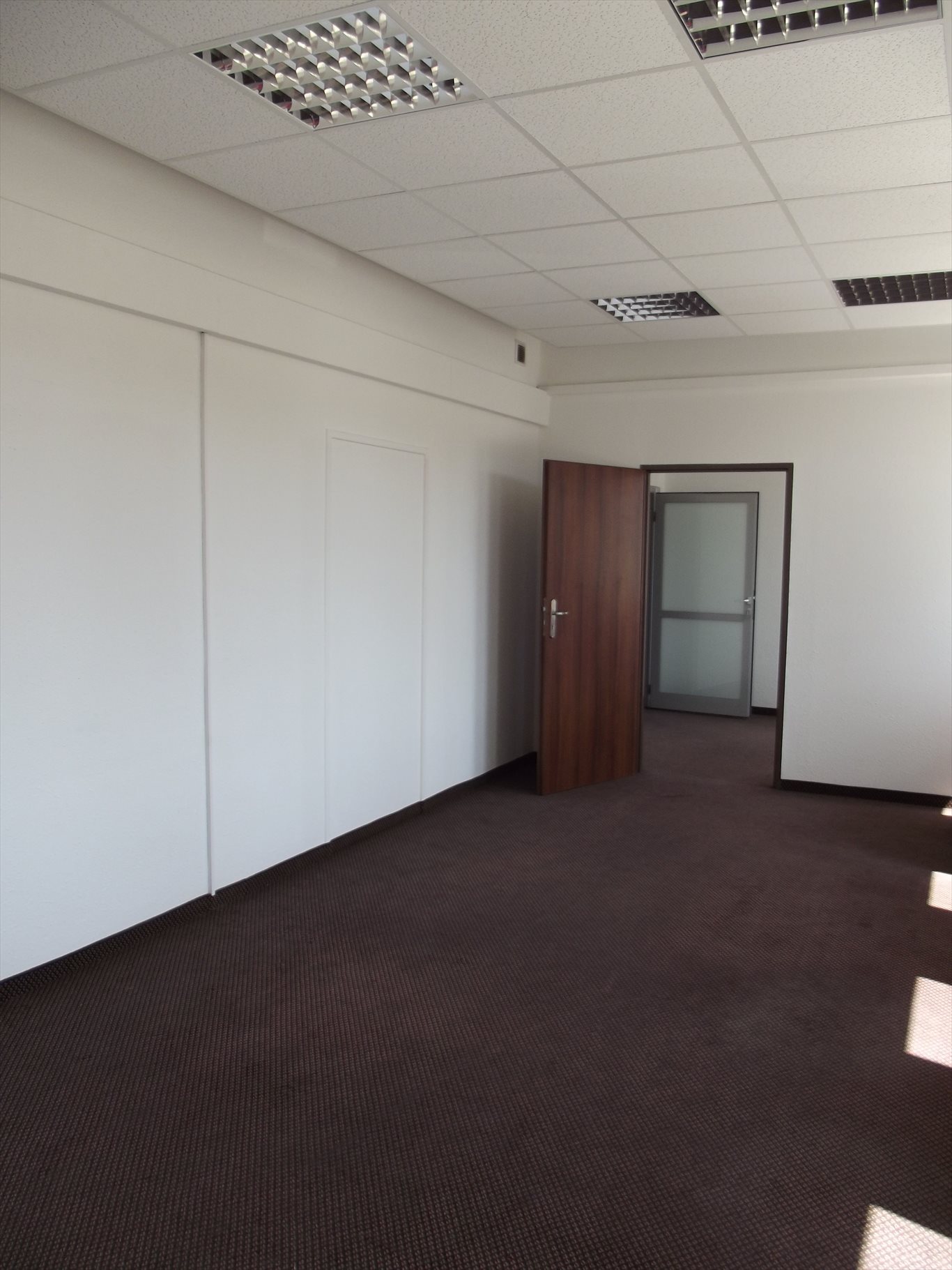 Lokal użytkowy na wynajem Andrychów, Krakowska 140a 40m2 Foto 1 Lokal użytkowy na wynajem Andrychów, Krakowska 140a 40m2 Foto 1