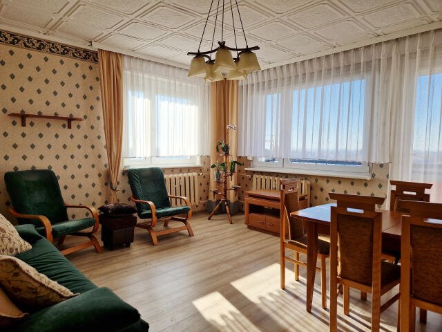 Mieszkanie trzypokojowe na sprzedaż Opole, Armii Krajowej, gen. Stefana Grota-Roweckiego  73m2 Foto 1