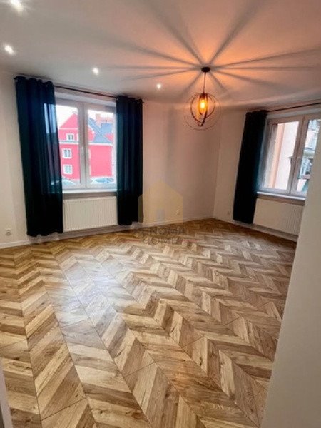 Nowoczesne 2-pokojowe mieszkanie po remoncie z piwnicą i schronem Jelenia Góra  48m2 Foto 1