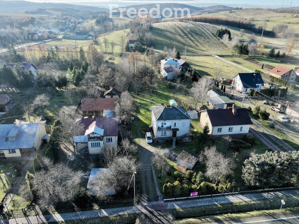 Dom na sprzedaż Besko  150m2 Foto 8