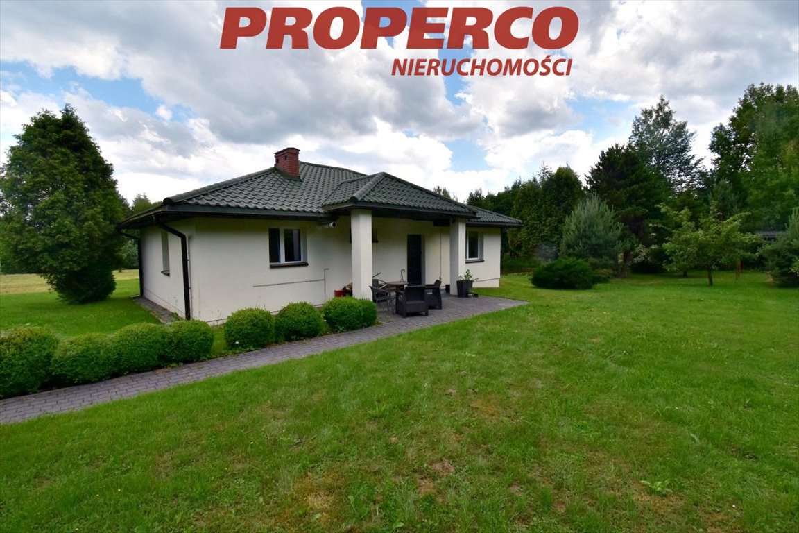 Dom z panelami fotowoltaicznymi i garażem w Zagórzu Zagórze  87m2 Foto 1