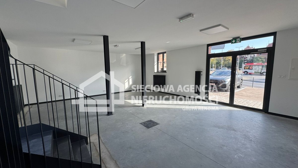 Ekskluzywny lokal 120 m2 z tarasem, blisko Starego Miasta Gdańsk, Śródmieście  123m2 Foto 1