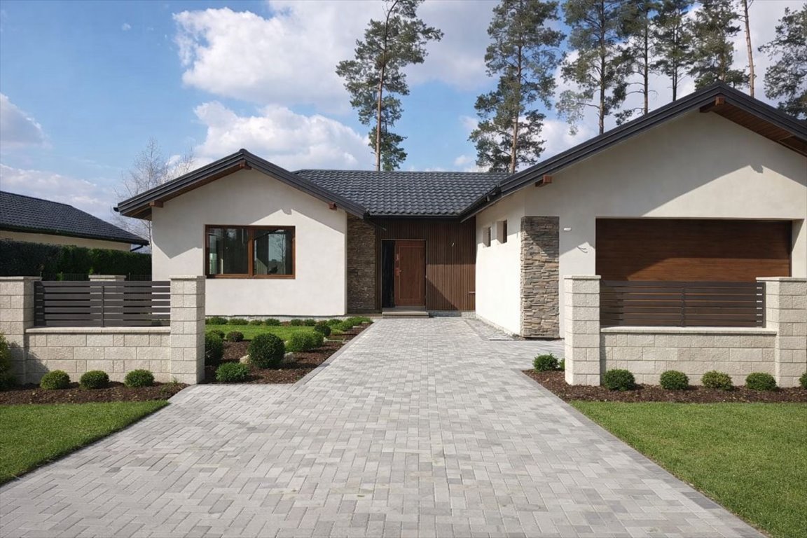 Nowoczesny dom z prywatnym lasem i panoramicznymi oknami Izbica, Osiedle Przy Lesie  180m2 Foto 1