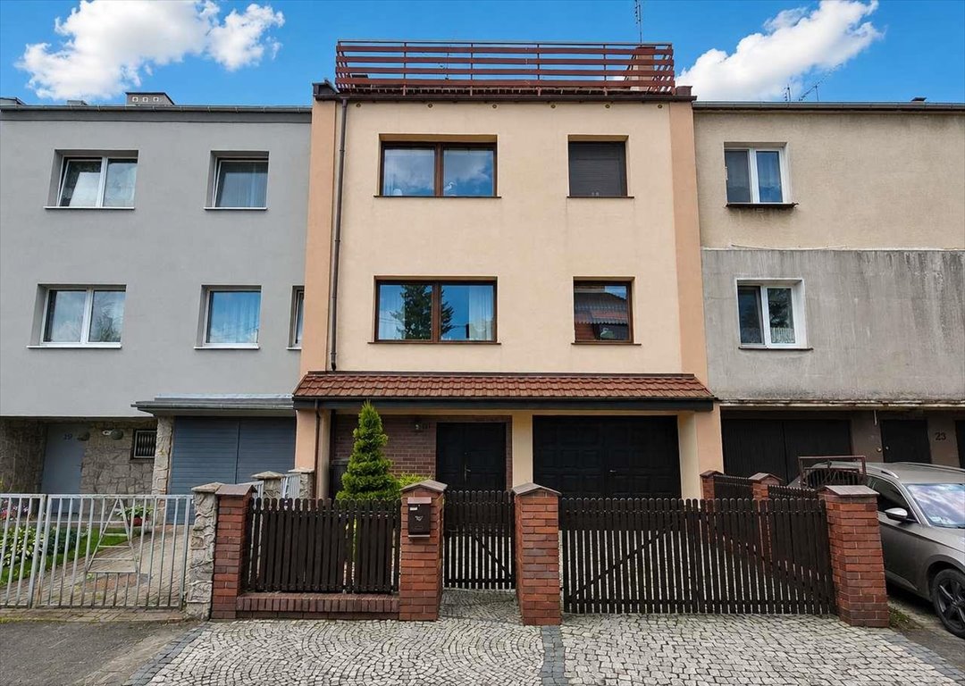 Na sprzedaż przestronny dom 209 m² z ogrodem i tarasami Poznań, dębiec, Zielony Dębiec  209m2 Foto 1
