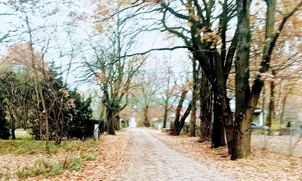 Działka 1700 m² pod dom w Milanówku z dojazdem Milanówek  1 700m2 Foto 1