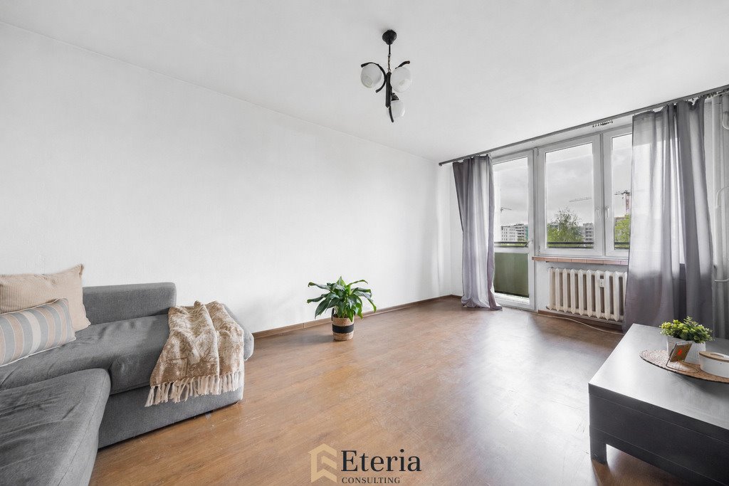 Mieszkanie 42,5 m² z dużymi oknami i widokiem na zieleń Warszawa, Targówek, Bródno  43m2 Foto 1